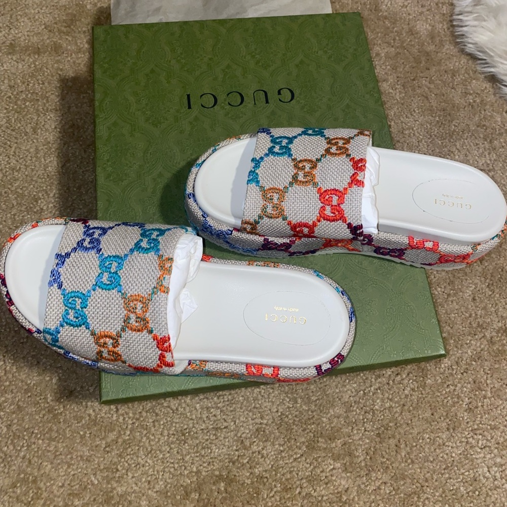 Gucci platform slide sandals